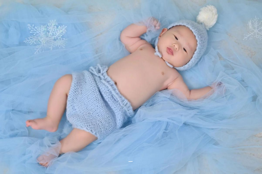 黔西南摸孕妇肚子沾喜气